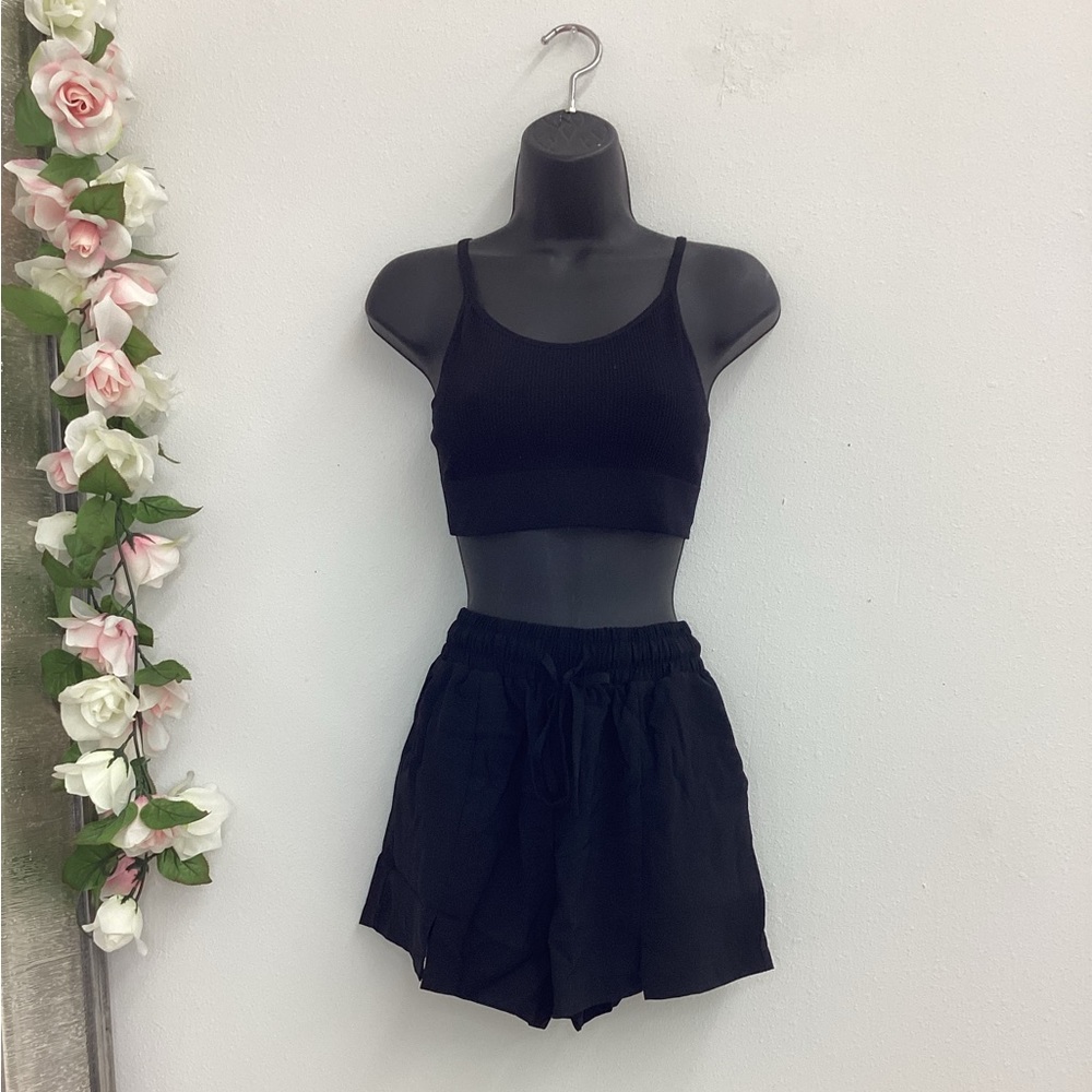 Seriah black drawstring activewear shorts